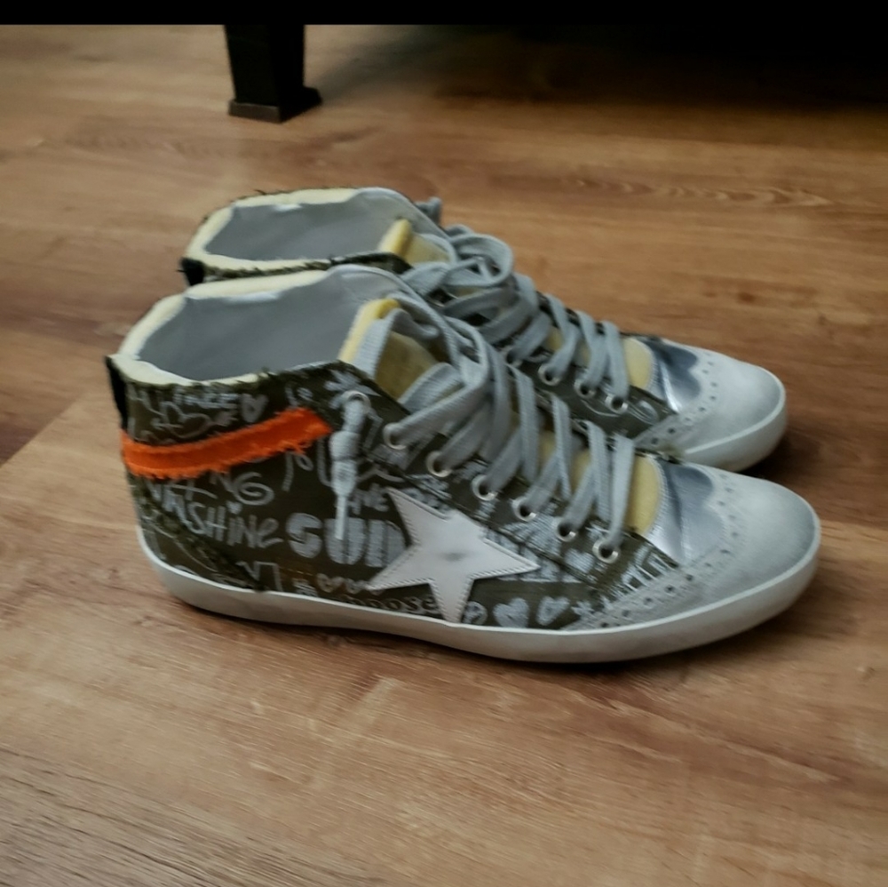 Golden Goose - Picture 2 of 3